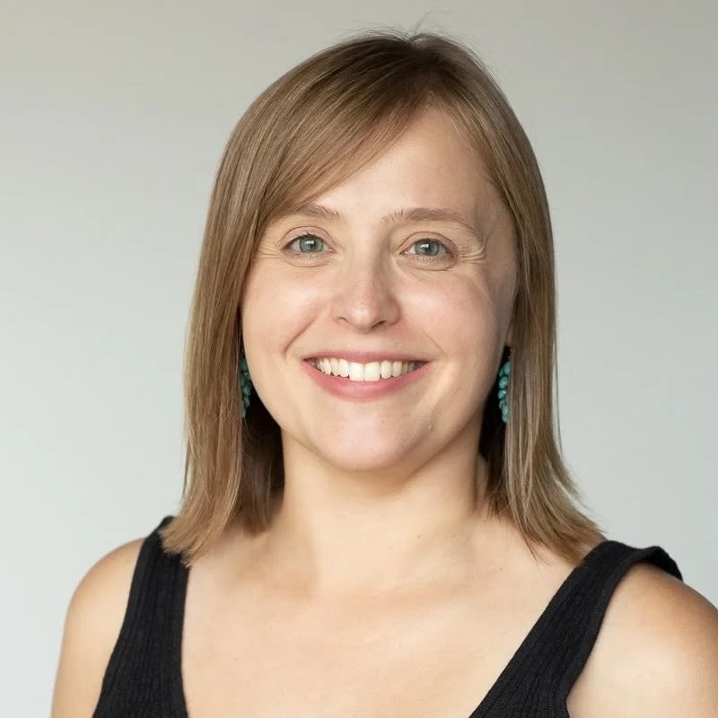 Nissa Rhee, Executive Director of Borderless Magazine